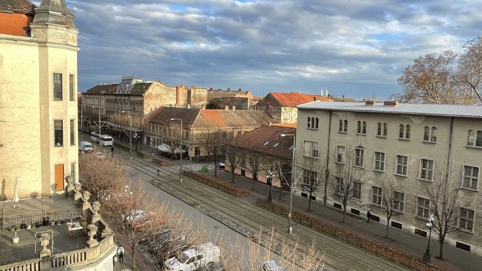 Apartament 5 camere , cladire istorica , renovat complet. - Poză 6