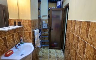 Spatiu comercial de inchiriat – 2 camere, 33 mp, parter, zona Port - Poză 8