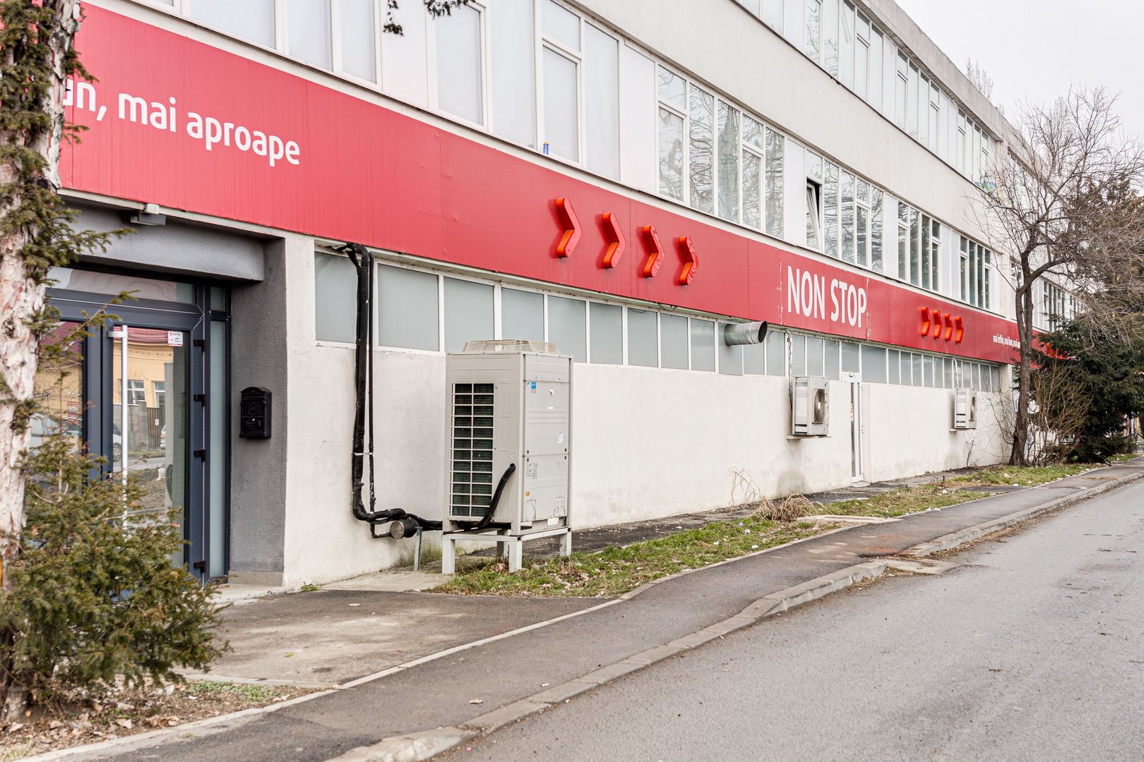 Cladire apartamente de inchiriat - Poză 10