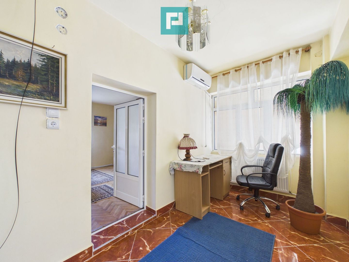 Casa cu multiple destinatii in Galsa - Poză 8