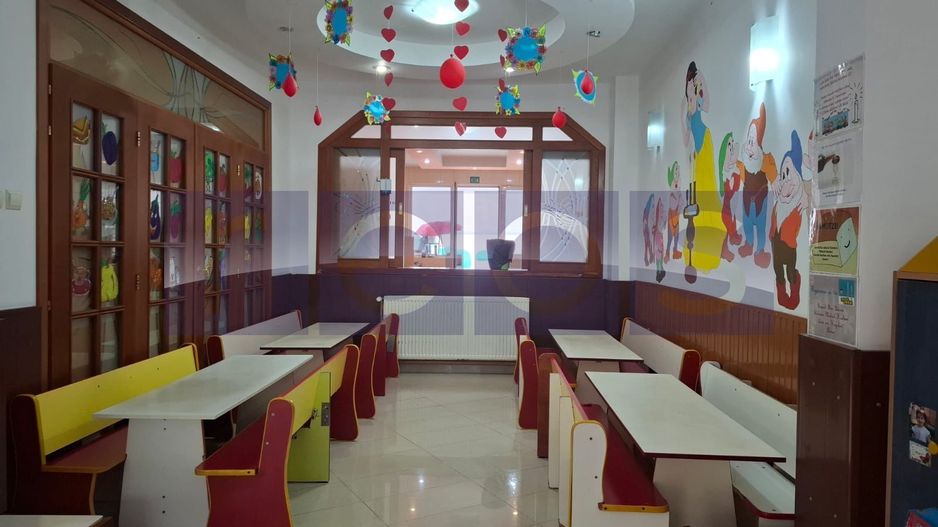 INCHIRIERE VILA 8 CAMERE | S+P+1+M - Poză 3