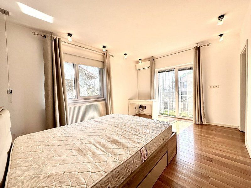 Apartament elegant -curte proprie - garaj - Poză 9