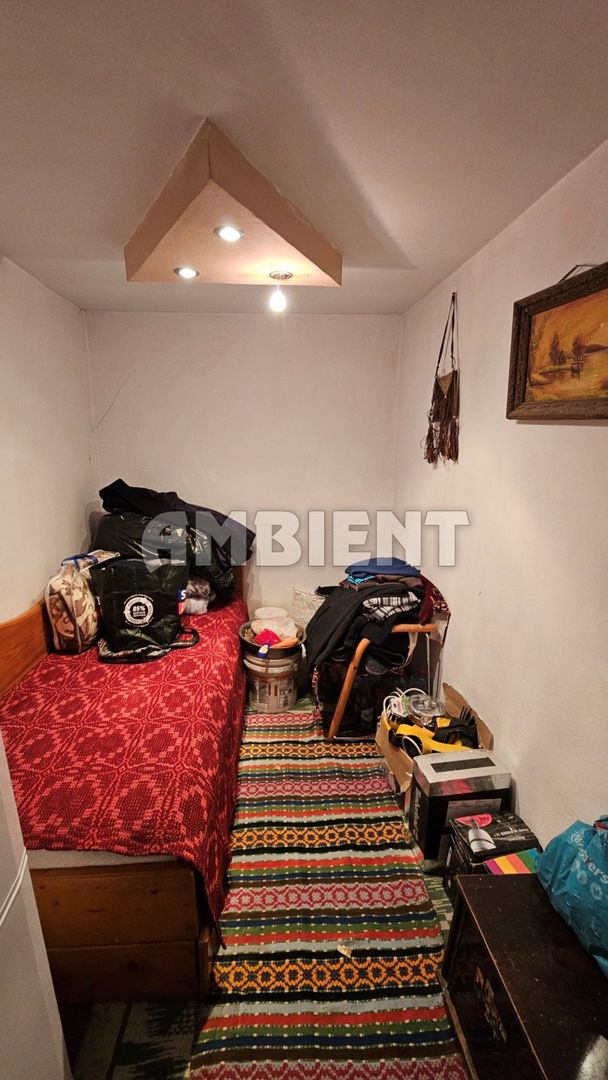 INVESTIȚIE - TEREN 330 mp + casa 70 mp, zona PIAȚA TRAIAN; - Poză 7