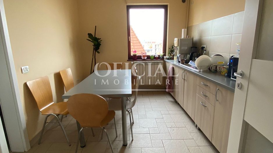 Spatiu De Birouri | 107 Mp | 4 Camere | Parcare  | Zona Piata Cipariu - Poză 6