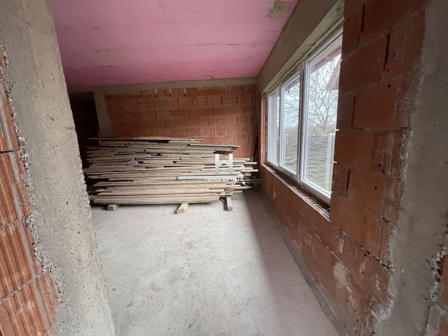 Casa individuala cu 3 camere si gradina mare in Sacosu Turcesc - Poză 4