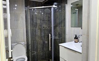 Apartament 2 camere 50 mp utili parter la curte zona Centrul Istoric - Poză 5