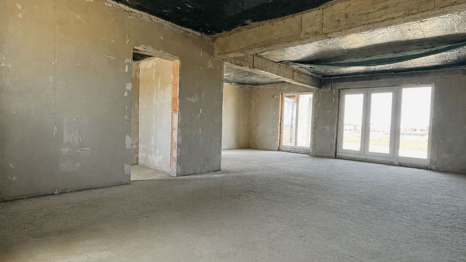 Casă parter semifinisatǎ Cihei– 500 mp teren - Poză 5