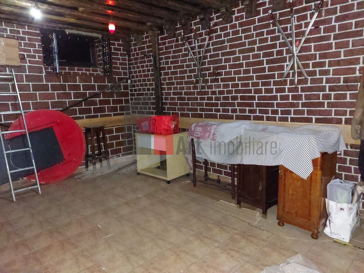 Spatiul "PODRUM" , demisol/subsol  in vila, intrare separata, 90 mp - Poză 2