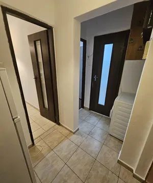 GARSONIERA DECOMANDATA MOBILATA SI UTILATA COMPLET CENTRALA TERMICA BLOC 1995 - Poză 6