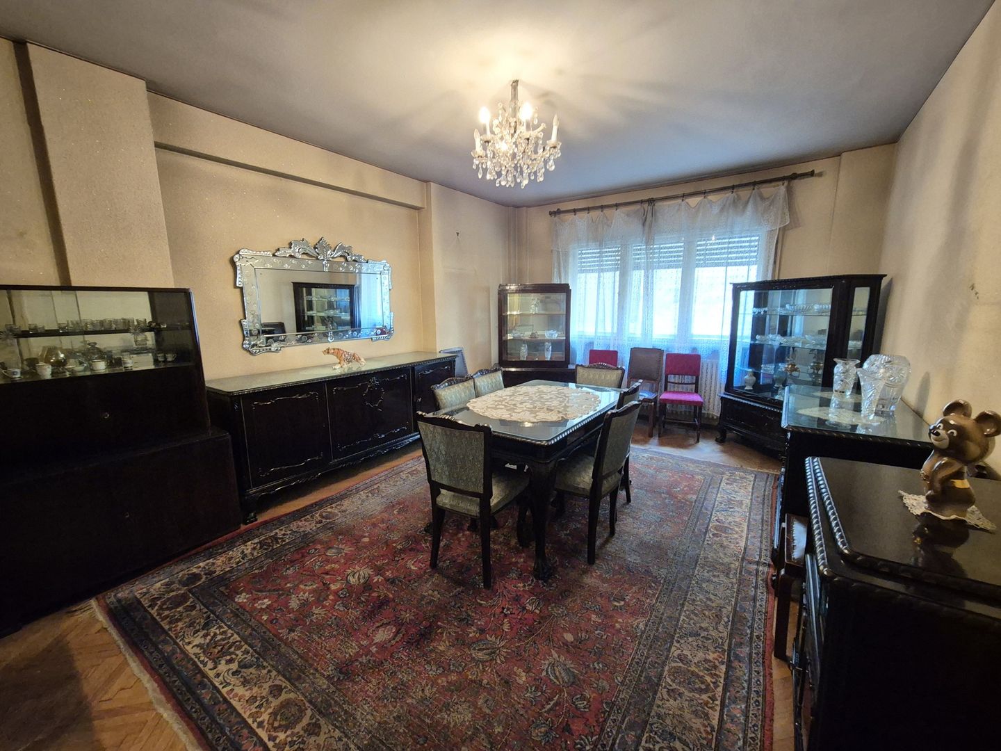 Apartament cu 4 camere 107,52 mp - Universitate - Poză 1