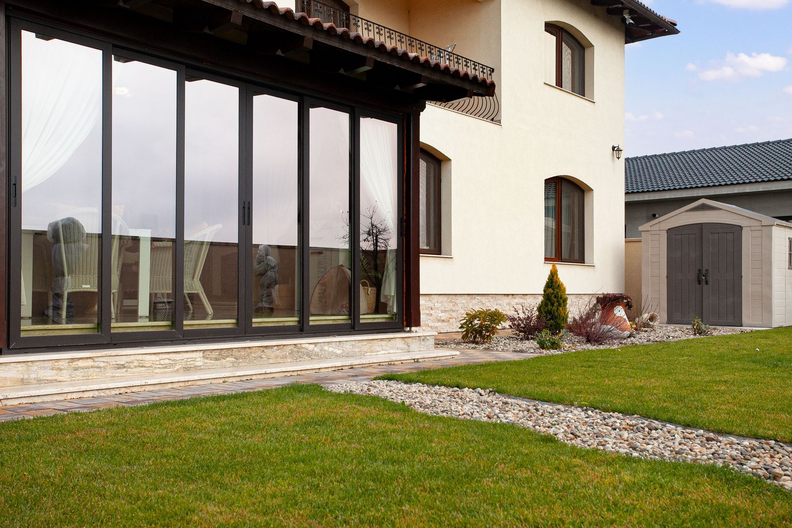 PRET NOU! Casă deosebită în Livada - COMISION 0% - Poză 3