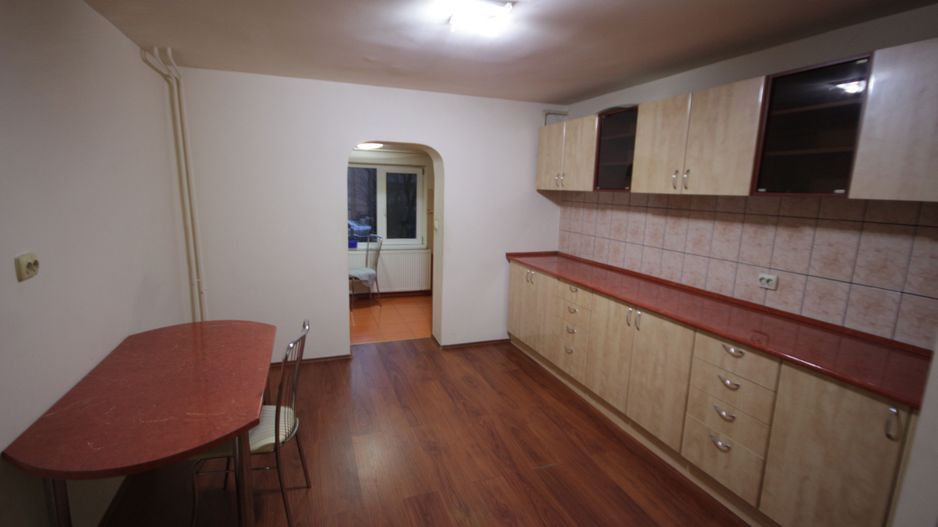 Apartament 4 camere zona Lipovei - Poză 9
