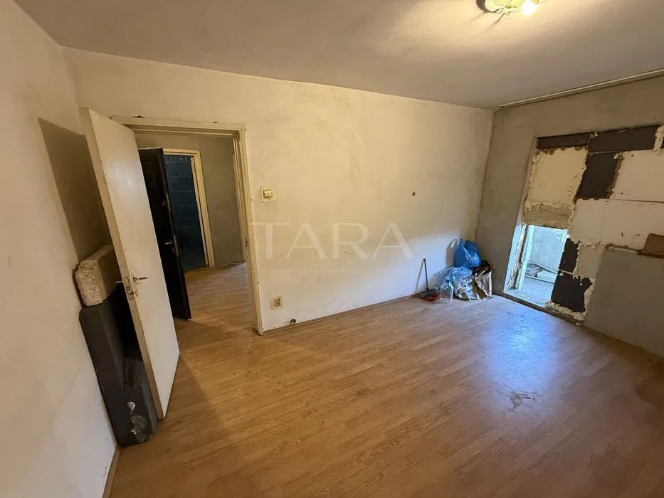 De vânzare apartament 2 camere - Mănăștur - Poză 2