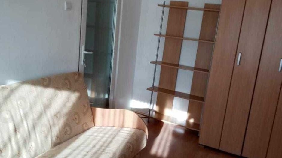 Soarelui | 1 Camera | Buctarie inchisa | Bloc izolat - Poză 3