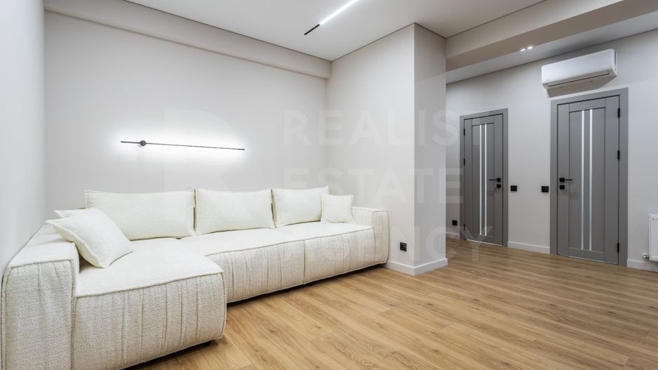 Vânzare, apartament, 3 camere + living, strada Nicolae Dimo, Râșcani - Poză 2