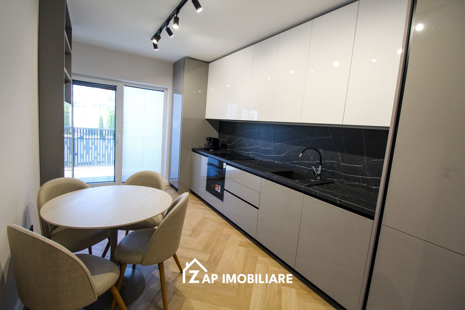 Tudor - Apartament Super Premium 2 Camere - Finisat Lux - Parc - Poză 3