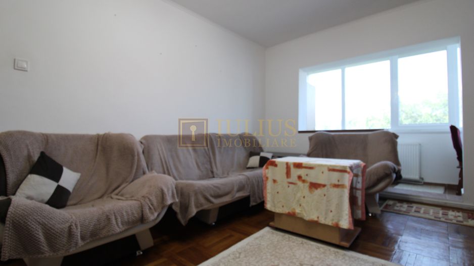 Zona Aradului, 3 camere + 2 bai, centrala proprie. - Poză 8