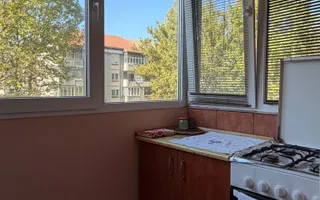 Închiriez apartament cu 3 camere Oradea - Poză 13