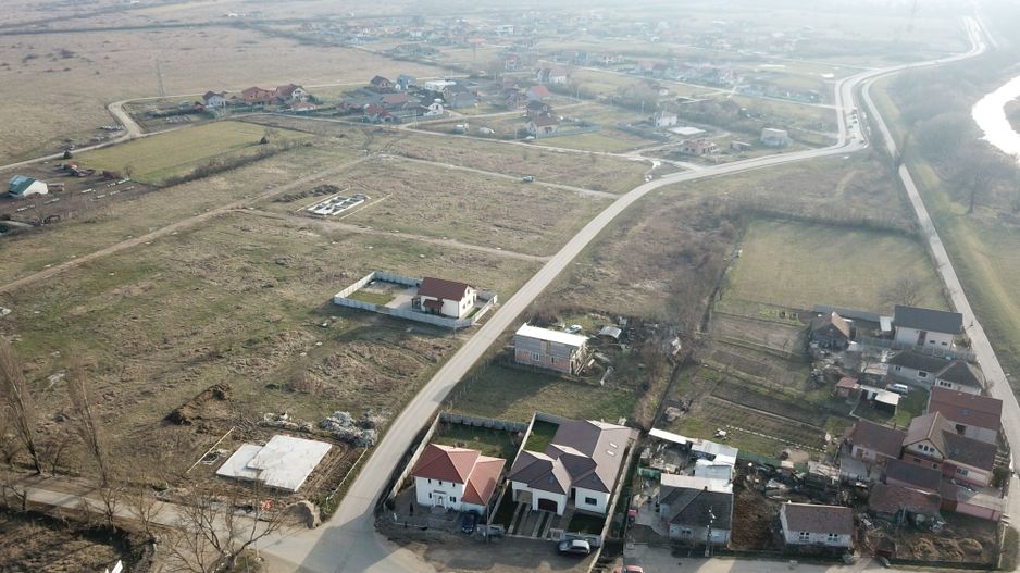 Teren Servicii comerciale GHIRODA- 2.050 mp. dupa canal - Poză 4