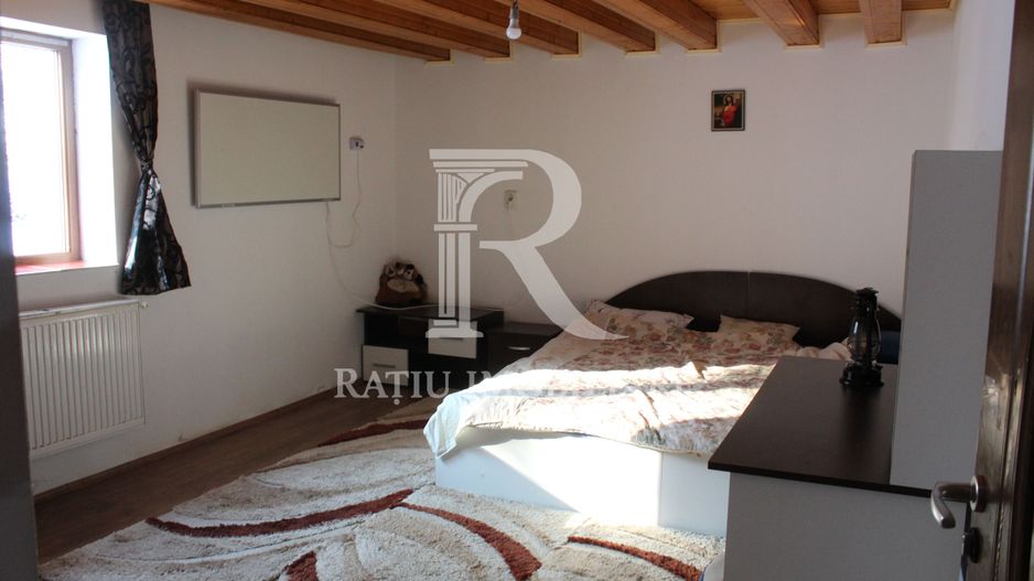 Proprietate rară | 4458 mp teren intravilan | Casă solidă, natură, liniște totală. | Bratca, Bihor. - Poză 13