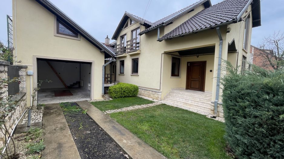 Circumvalatiunii | Casa individuala | 6 camere | Garaj - Poză 6