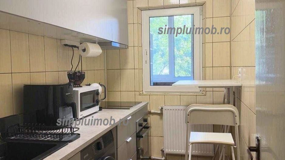 Decomandat-Garsonieră, renovată și mobilată  — Mihai Bravu-Dudesti - Poză 3