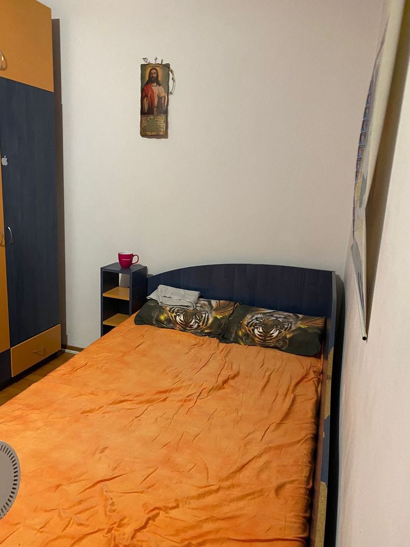 Închiriez ap. cu 3 camere ,et. 2, CraiovitaNouă - Poză 3