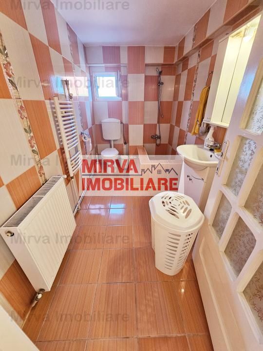 Vanzare vila 6 camere + spatiu comercial, mobilata si utilata, in Blejoi - Poză 40