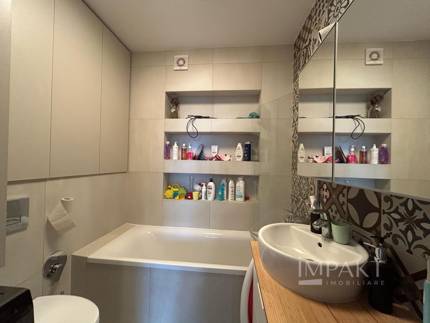 Vanzare apartament modern in Piata 1 Mai! - Poză 6