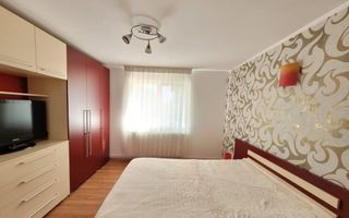 De vanzare Apartament 3 camere in Vila, Aparatorii Patriei, sector 4 - Poză 3