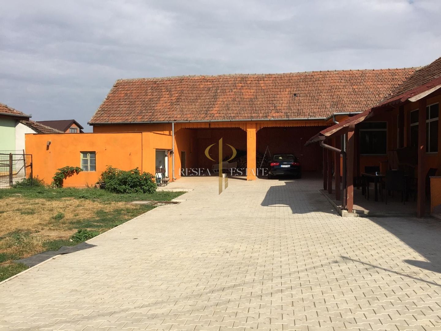 Casă individuală spațioasă, teren 3.628 mp – Pișchia - Poză 2