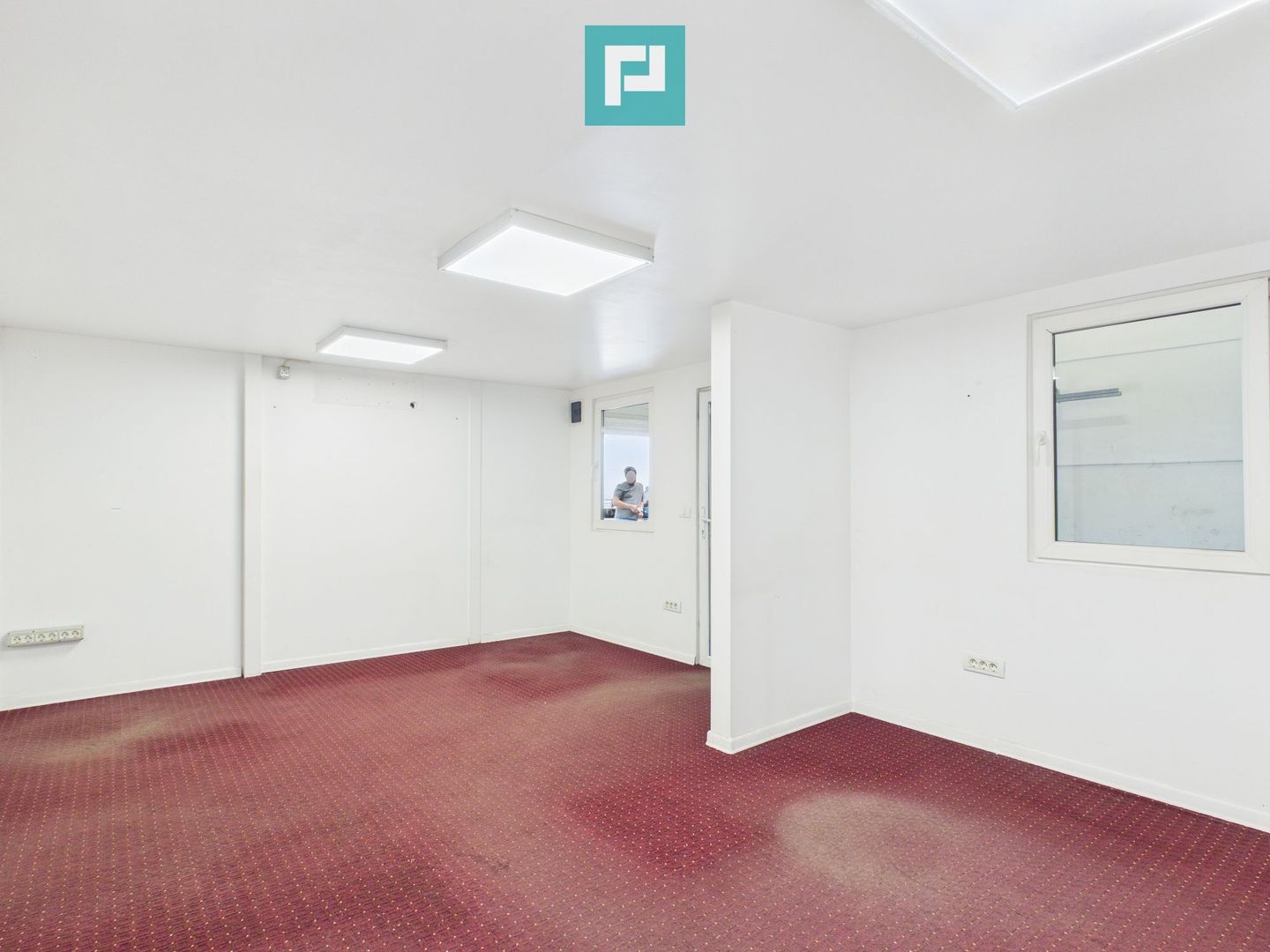 Hală cu suprafața de 167 mp în Arad - Poză 10