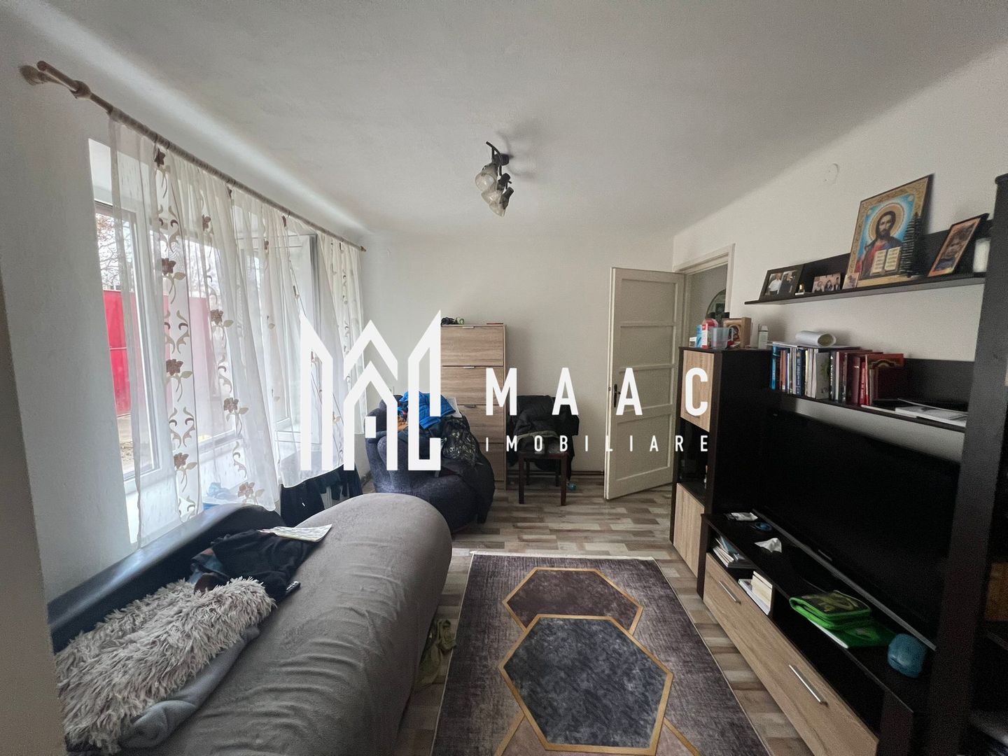 Apartament la casa | Demisol | 3 camere | Pivnita | 89 MPU | Sub Arini - Poză 1