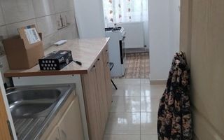 Vând apartament 1 cameră + dependințe – Zona Gării - Poză 1