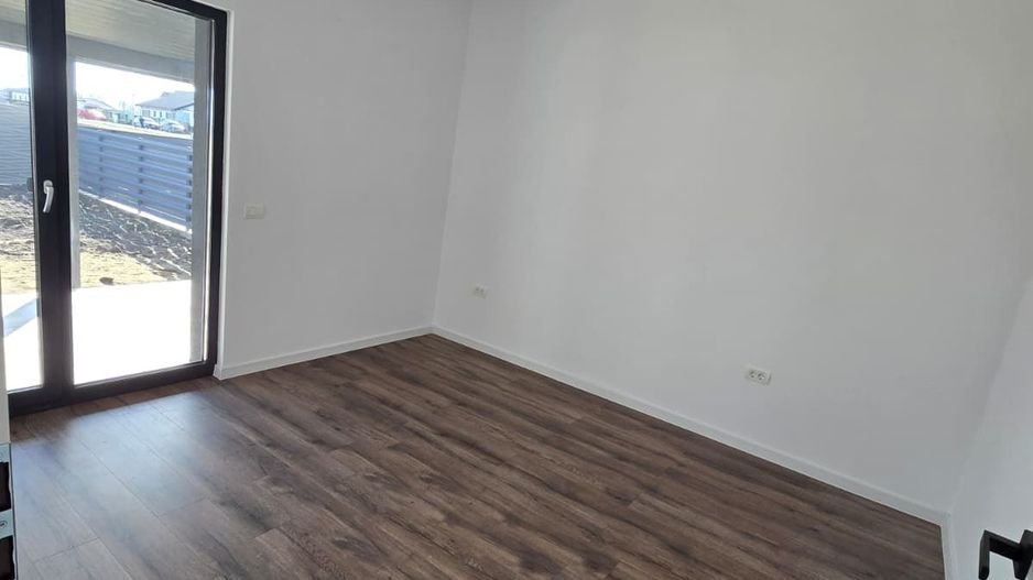 DUPLEX, MOSNITA NOUA, 4 CAMERE - Poză 7