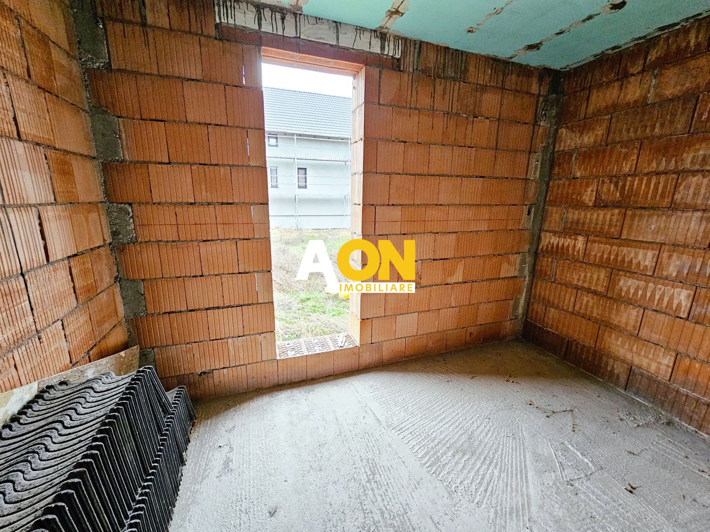 OFERTA! Casa la rosu, P+1, 300 mp teren, cu utilitati, Lancram - Poză 11