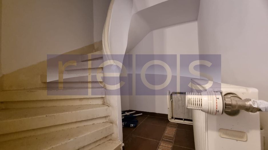 VANZARE- 9- CAMERE (S+P)- VILA -COTROCENI - Poză 43