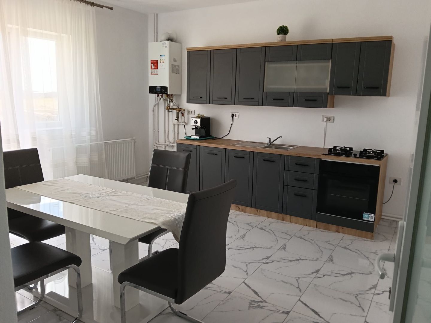 Casa Individuala Becicherecu Mic,P+M,3 Camere,2 Bai,Mobilata si Utilata - Poză 6