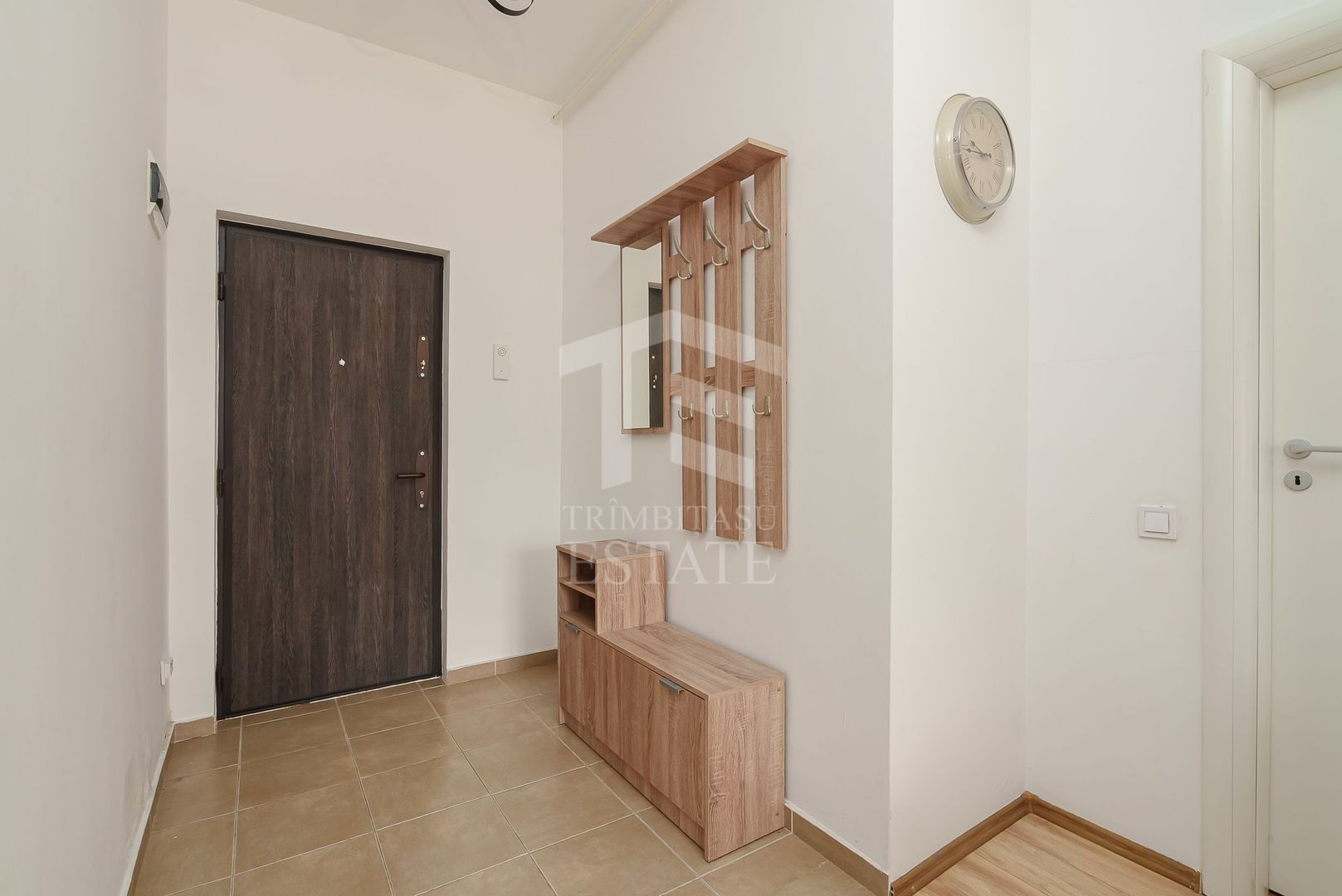 Garsoniera de inchiriat, zona Piata Alba Iulia - Arogant - planul doi - Poză 5