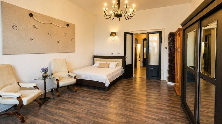 Apartament cu 2 camere | Bulevardul Eroilor | Locație ultracentrală - Poză 2