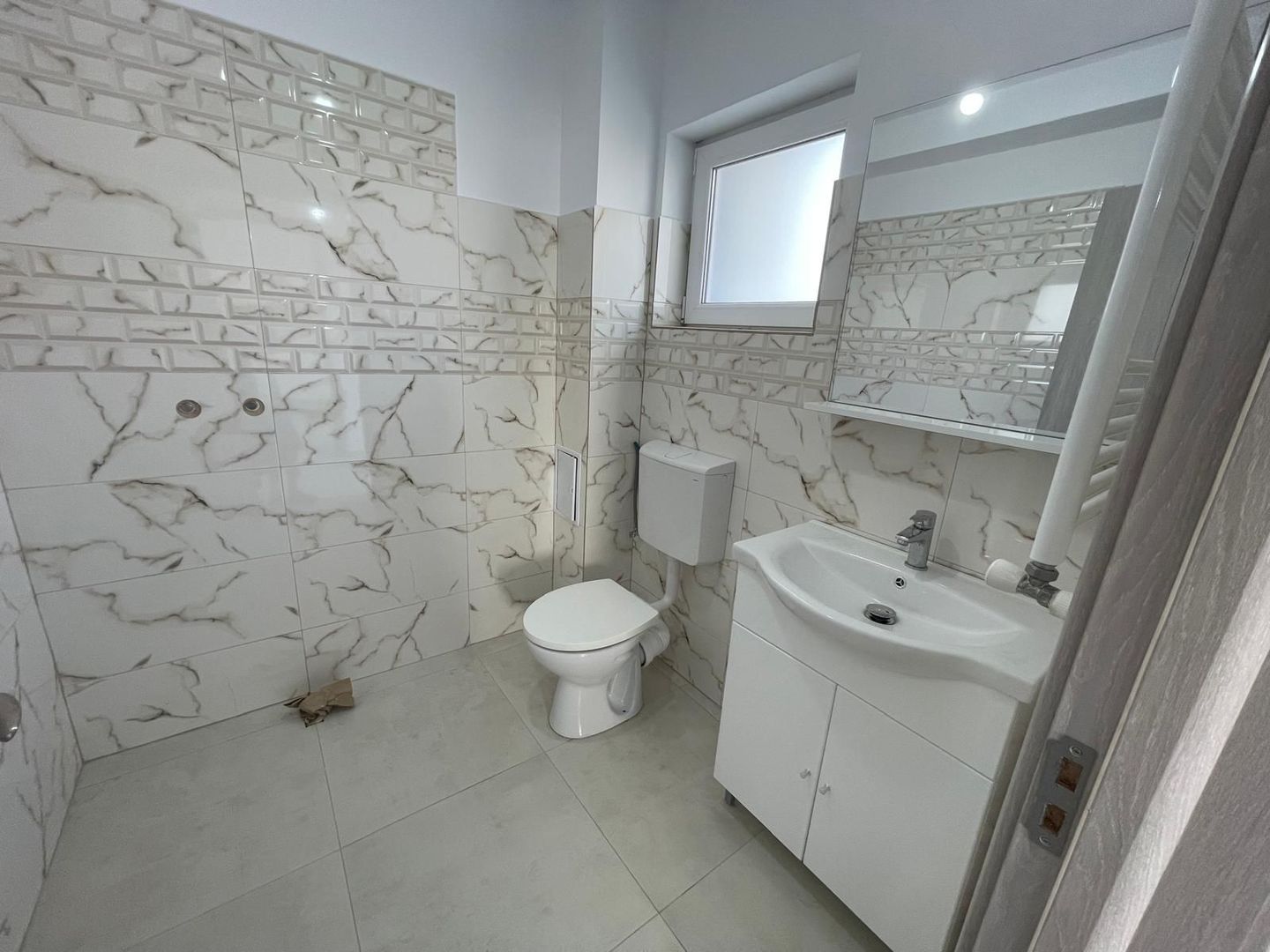 CASA TIP DUPLEX 4 CAMERE , TOATE UTILITATILE, FINALIZATA, COMISION 0% - Poză 10