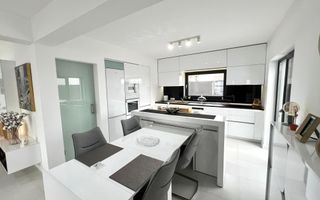 Casa individuala superfinisata, 3 camere, 2 bai, 500mp teren - Poză 36