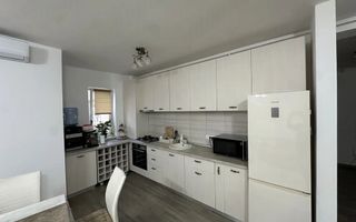 Apartament modern cu 3 camere si terasa | HOTEL IQ | Giroc - Poză 2
