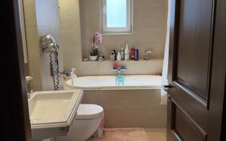 Apartament 3 camere ultrafinisat în Andrei Mureșanu - Poză 6