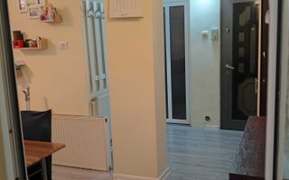 De vânzare apartament 2 camere, decomandat - zona Astra - Poză 6