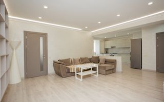 Spre vînzare apartament spațios, 2 dormitoare și living, sec. Botanica - Poză 5