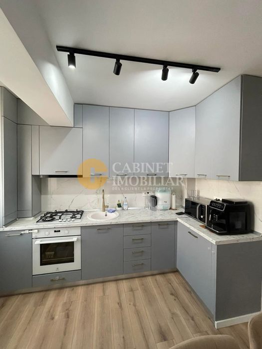 3 CAMERE DECOMANDAT - ETAJ INTERMEDIAR - VISANI - MOBILAT SI UTILAT - Poză 3