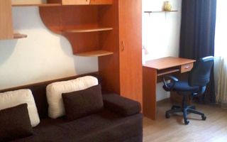 Garsoniera Podu Ros | Decomandata | Etaj 1 | La 10 minute de Palas - Poză 3
