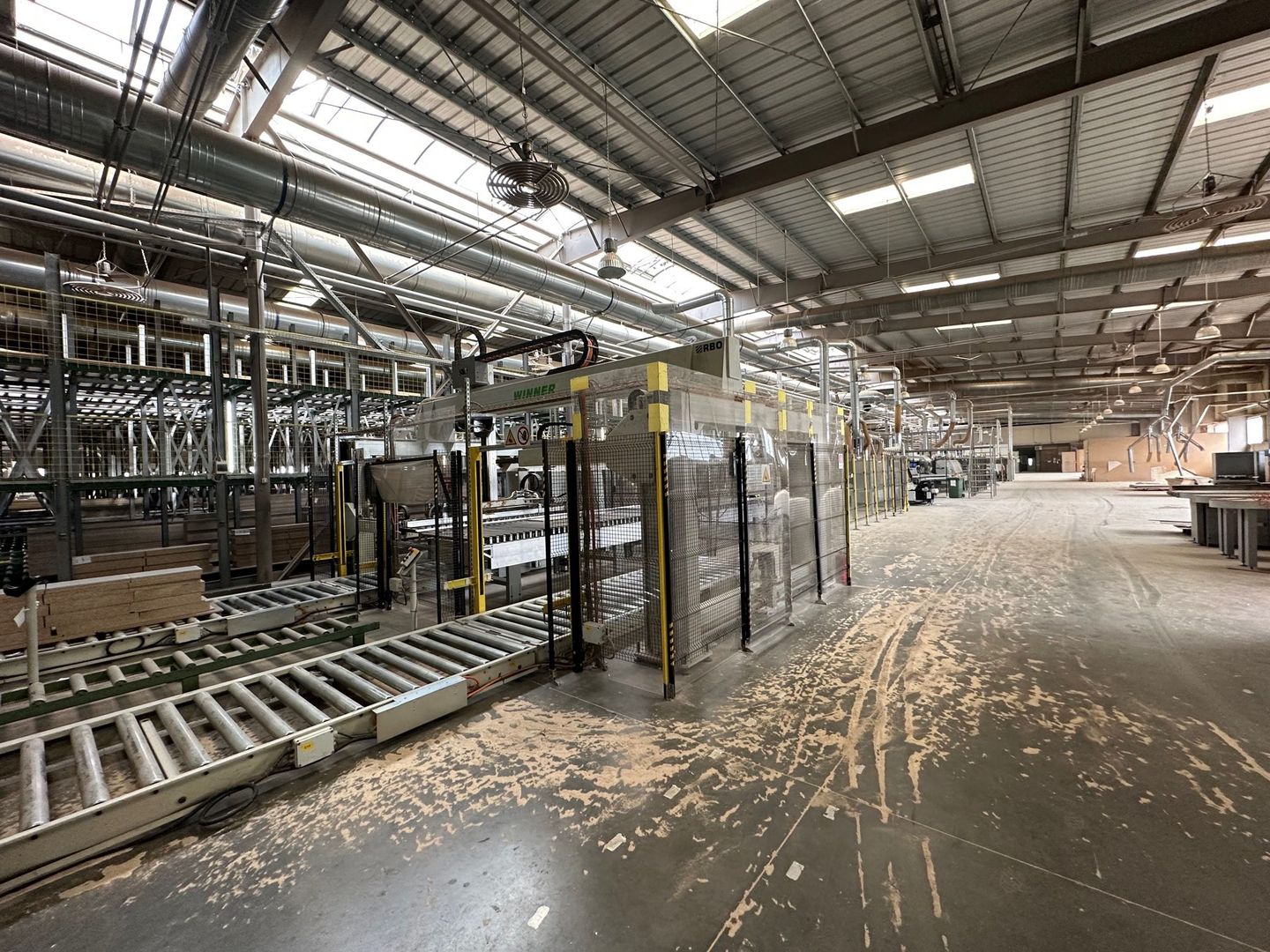 Hala pentru producție + birouri   10.000 mp - Poză 2