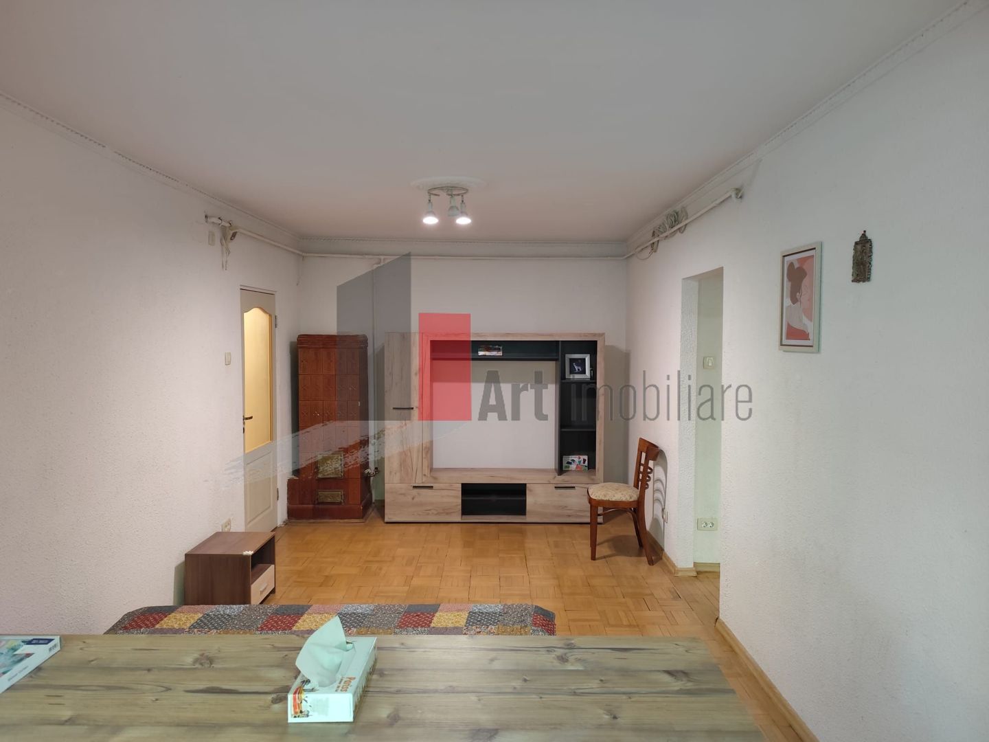 Apartament de vanzare cu 2 camere in zona Pajura. - Poză 3